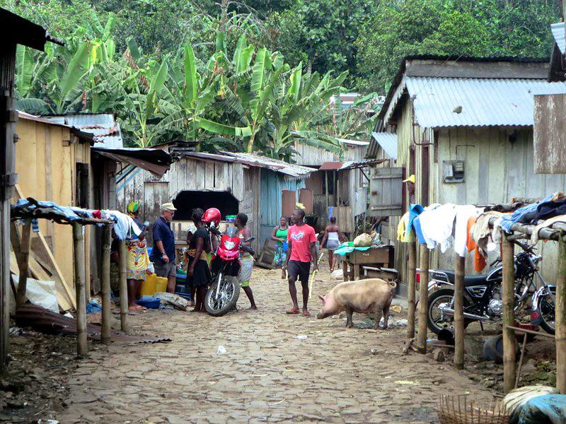 Fighting Schistosomiasis in São Tomé and Príncipe