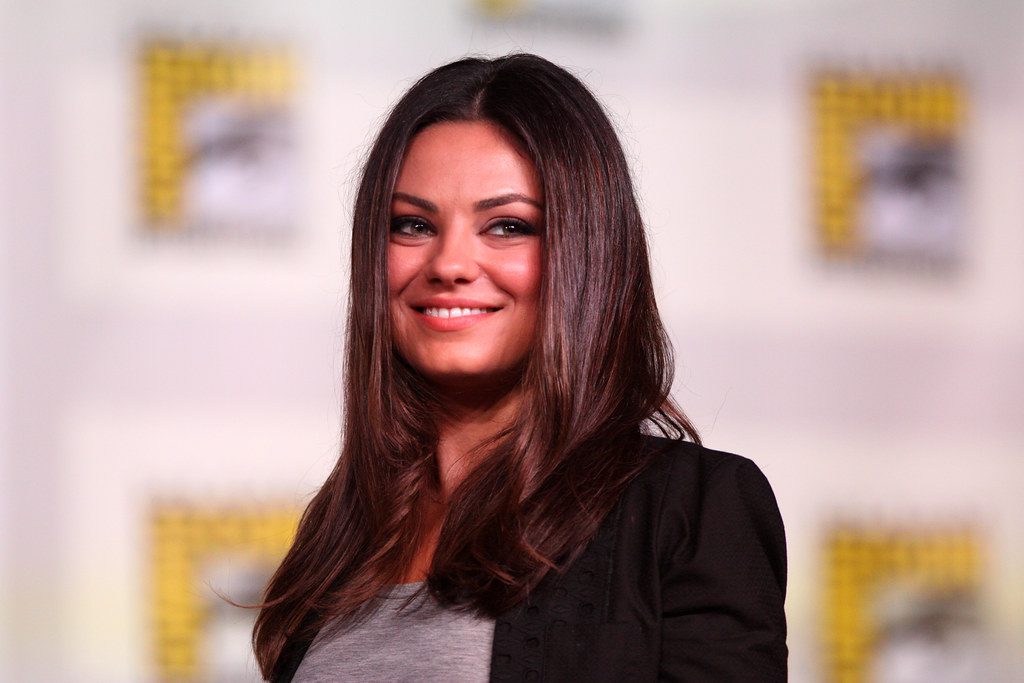 celebrities who were refugees