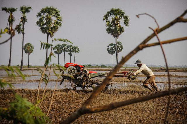 Big Data Fight Against Poverty