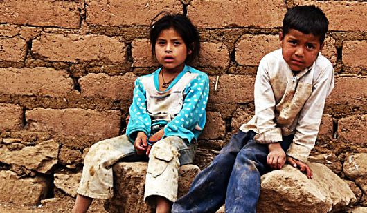 Costa-Rica-Street-Children