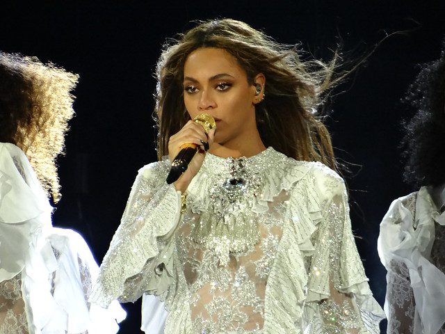 10 Humanitarian Quotes by Famous Musicians