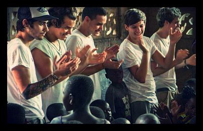one-direction-is-helping-comic-relief-organization