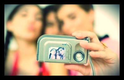 The Selfless Selfie selfless_selfie
